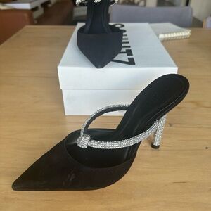 Schutz Pearl Glam Heel size 8 black